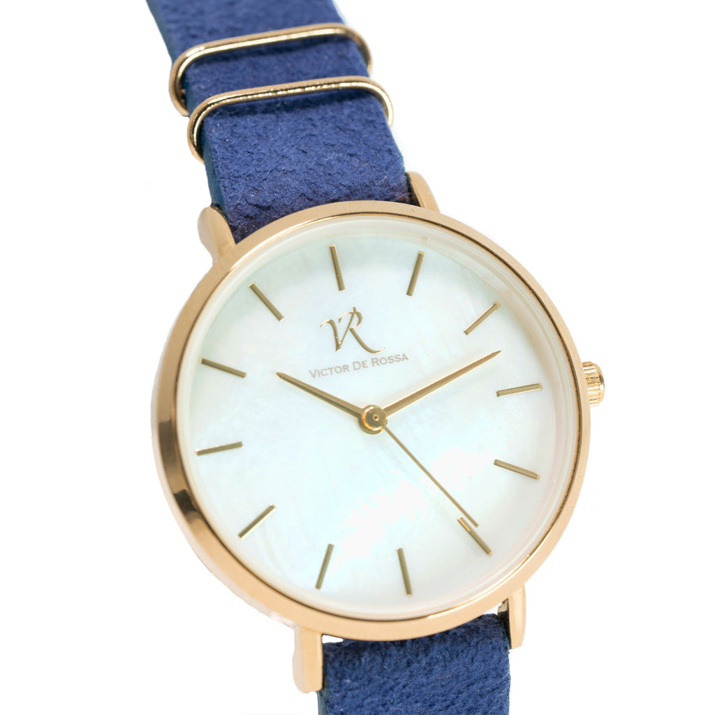 Victor De Rossa Uhr vom Modell „Sedurre 801“. Damenuhr mit blauem Wildlederarmband, Perlmutt Zifferblatt und goldenem Gehäuse